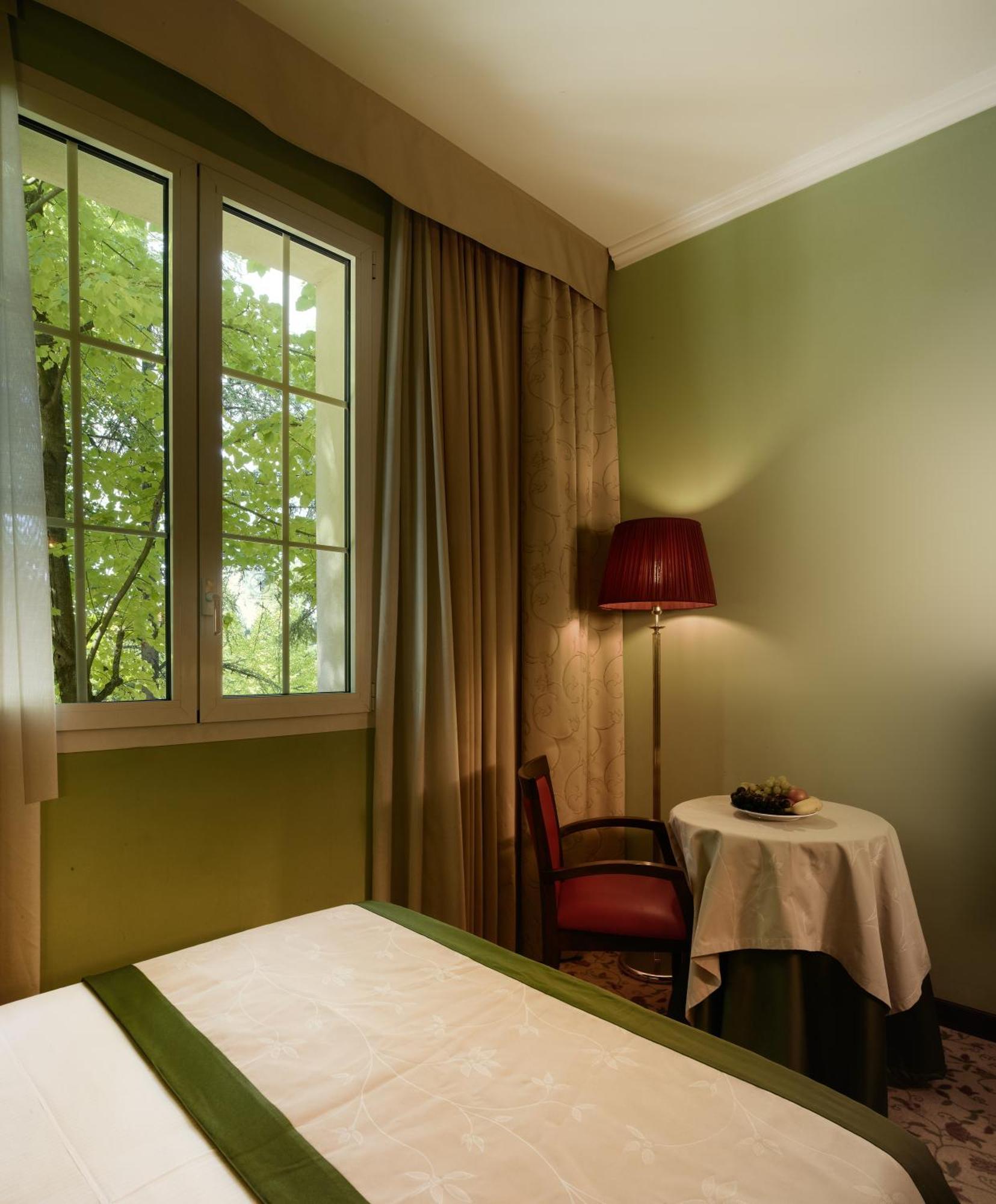 Meditur Hotel Bologna ออสซาโน เดลล์ เอมิเลีย ภายนอก รูปภาพ